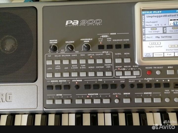 Синтезатор корг 900