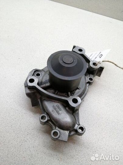 Помпа Toyota Harrier MCU10W 1mzfe