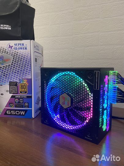 Блок питания Super Flower Leadex III Gold 650W