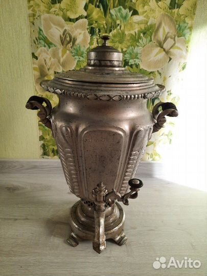 Угольный самовар Наследника Ив. Гр. Баташева