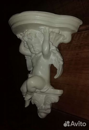 Ангелочек с полкой