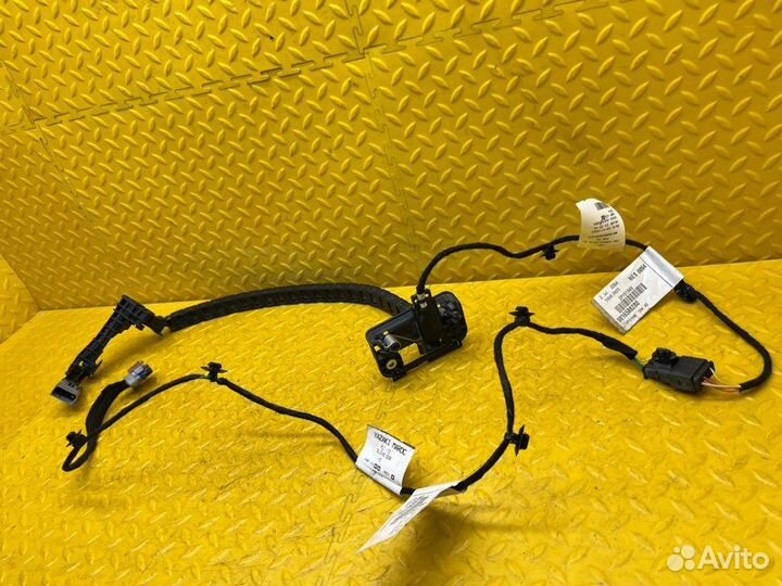 Проводка двери Peugeot Traveller RHH(DW10cted4)