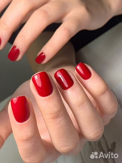 Мастер маникюра и педикюра