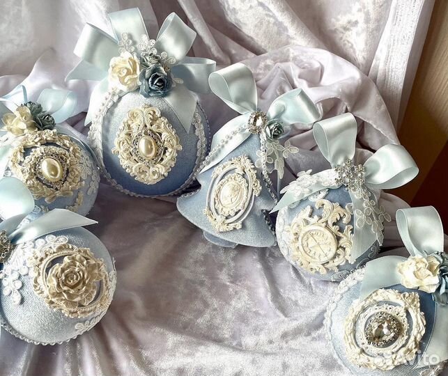 Бархатный новогодний шар