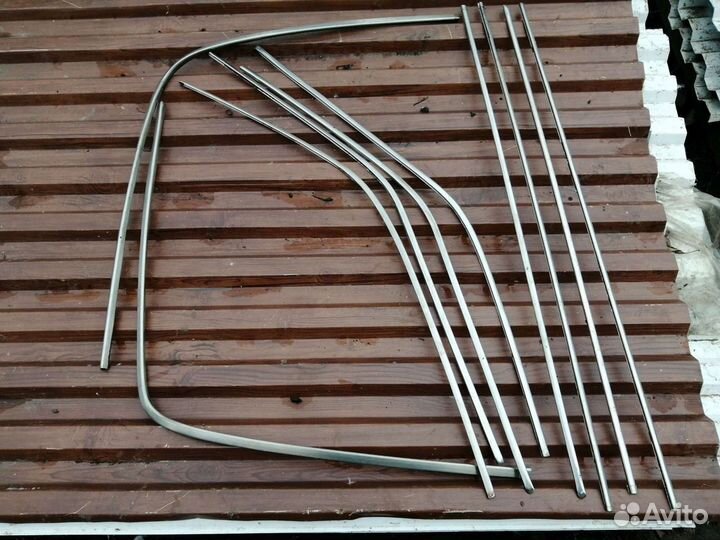 Комплект хром-молдингов на Волгу-универсал