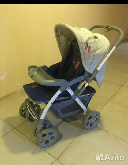 Прогулочная коляска