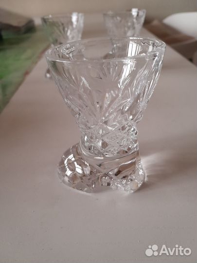 Хрустальные рюмки сапожки