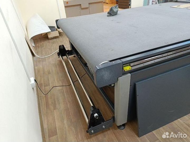 Планшетный режущий плоттер T-CUT DC 3020