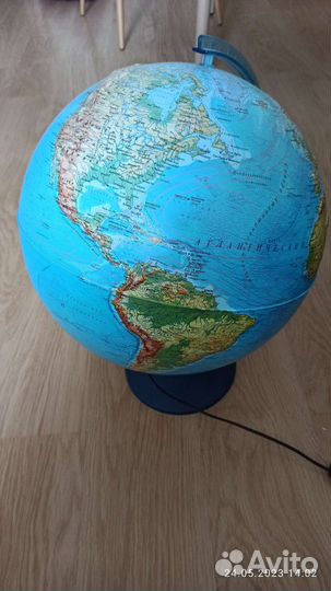 Интерактивный глобус Земли с подсветкой Globen