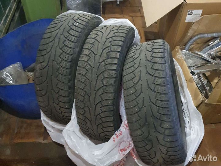 Nokian Tyres Hakkapeliitta CS 235/60 R18 108T