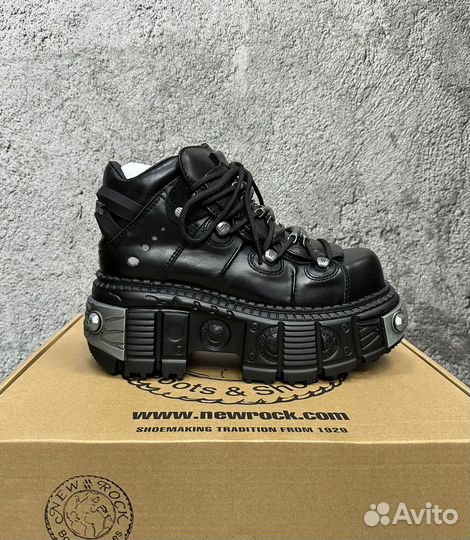 New Rock M-Wall106S10