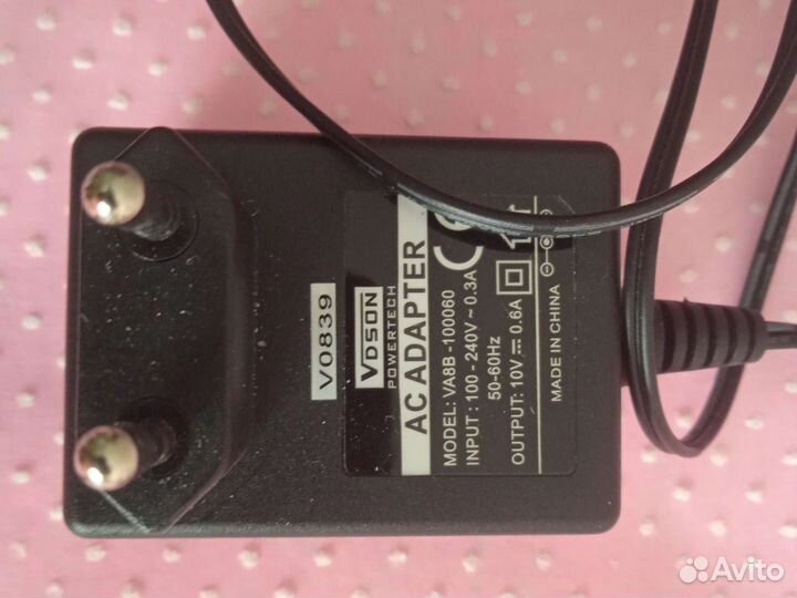 Зарядные устройства, наушники