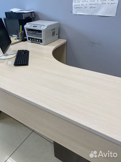 Компьютерный стол