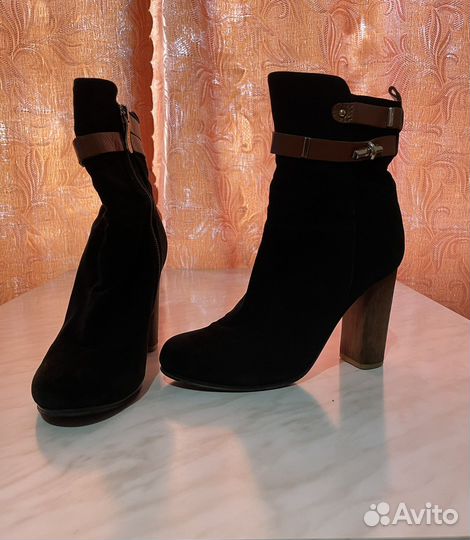 Ботинки женские