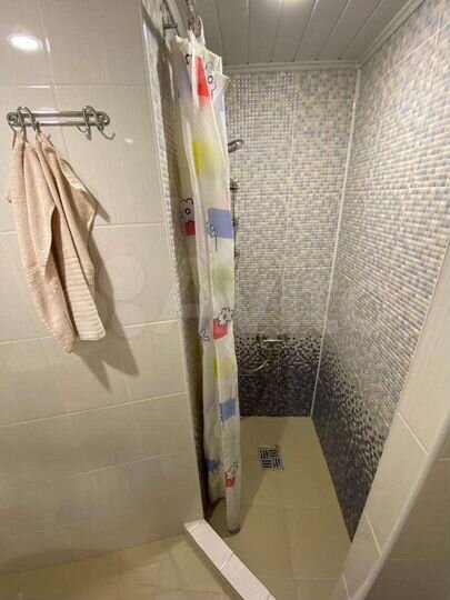 Комната 20 м² в 5-к., 2/2 эт.