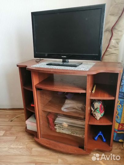 Тумба под телевизор