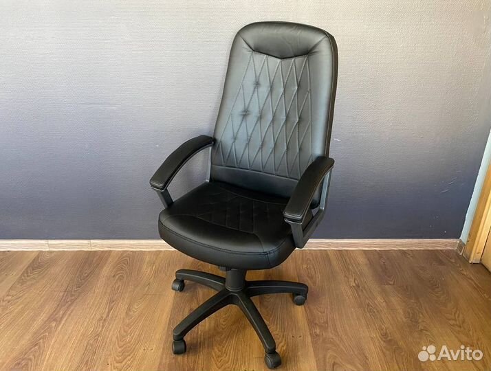 Офисное кресло. Доставка до двери