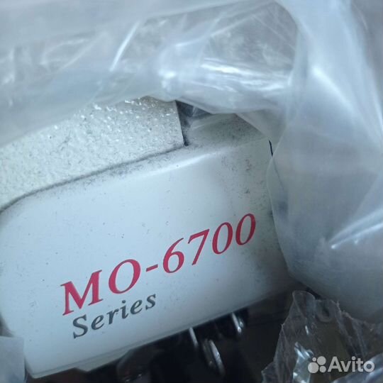 Швейная машинка оверлок промышленная