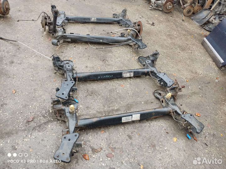 Задняя балка Пежо 207