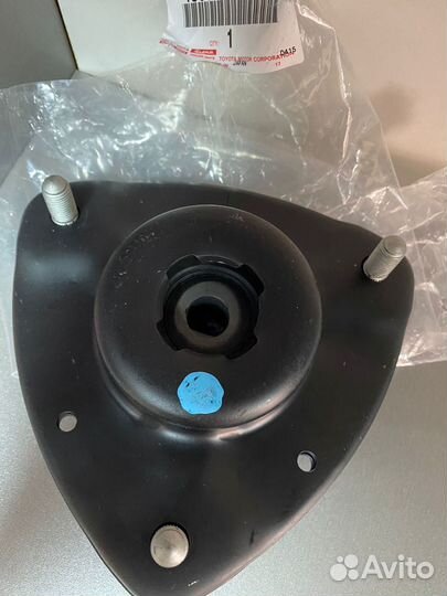 Опора амортизатора передней подвески (4860933260)