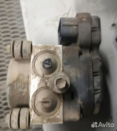 Блок ABS Toyota Corolla E150 4405012210
