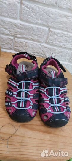 Летние сандали для девочки