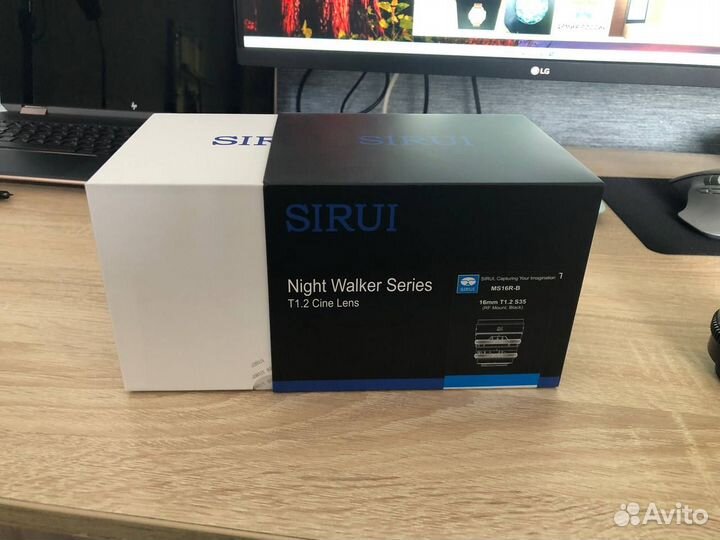 Обьектив Sirui Nightwalker 16 t1.2