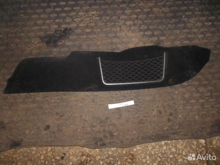 Накладка консоли правая (Skoda Superb)