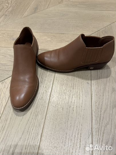 Ботинки осенние