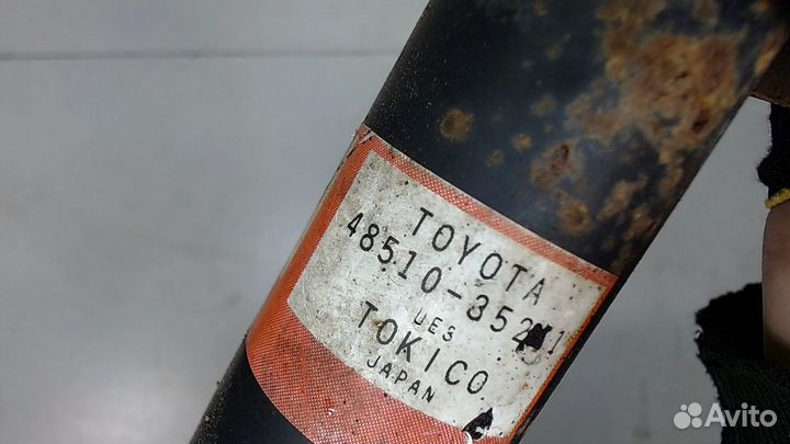 Амортизатор подвески Toyota FJ Cruiser, 2007