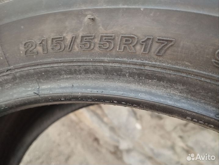 Bridgestone Turanza T001 215/55 R17