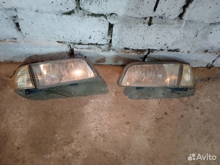 Передние фары nissan sunny