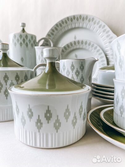 Чайно кофейный сервиз Volkstedt ГДР