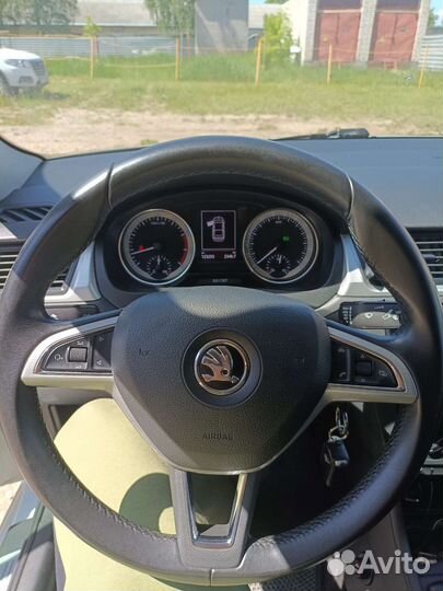 Skoda Rapid 1.6 AT, 2016, 124 000 км