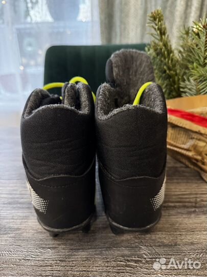 Лыжные ботинки 39 размер
