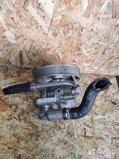 Насос гур Audi A4 B7 (2004 - 2009)