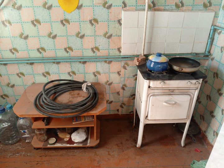 2-к. квартира, 49 м², 1/2 эт.