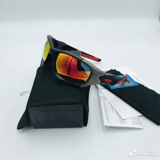 Солнцезащитные очки