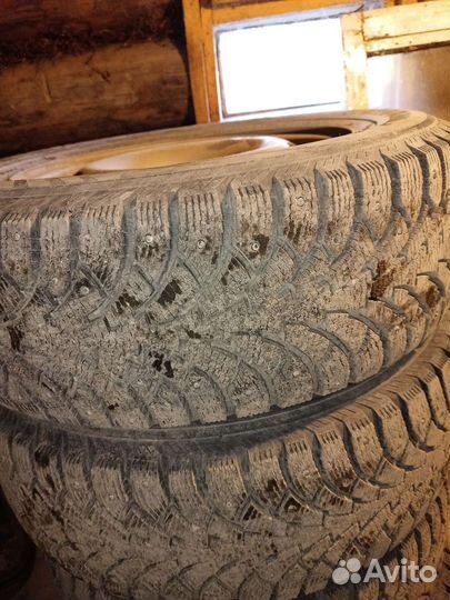 Nordman Nordman 4 215/65 R16