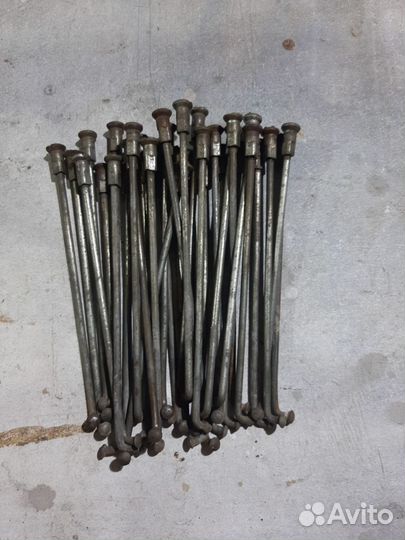 Спицы для мотоцикла