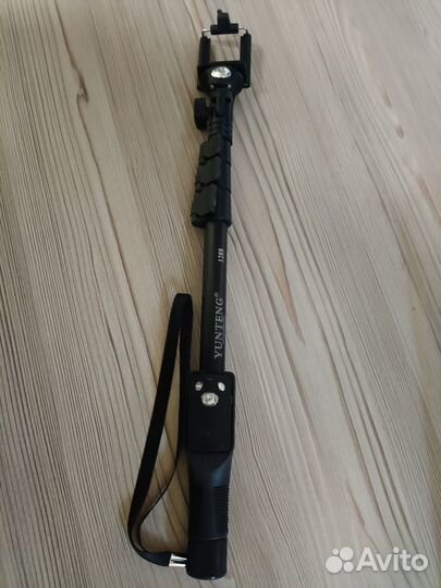 Селфи-палка с дистанционным управлением