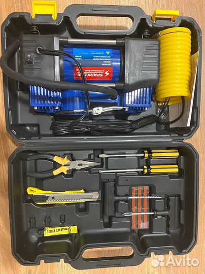 Компрессор автомобильный двух-поршневой