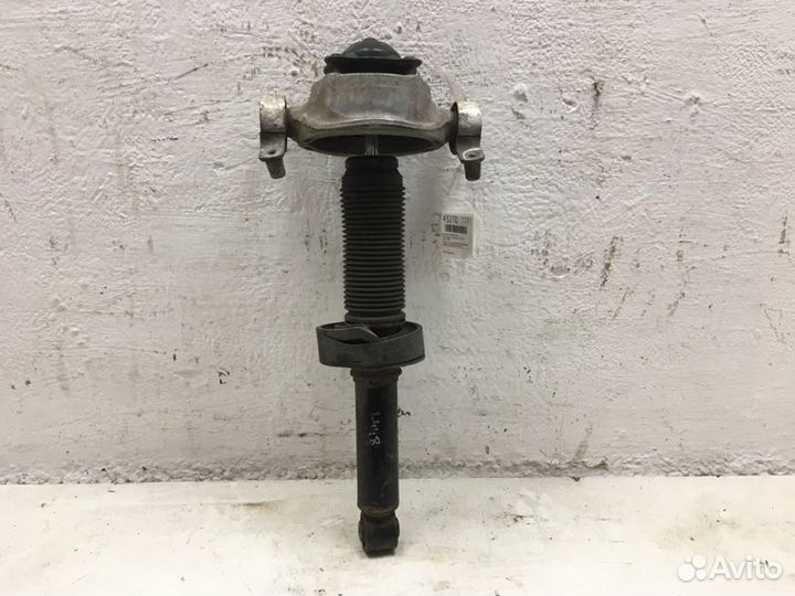Амортизатор задний левый Volkswagen Touareg 2 NF