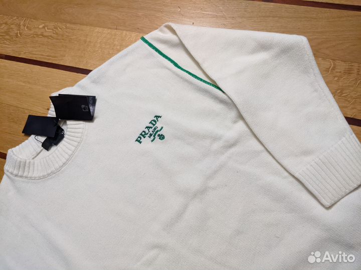 Джемпер мужской Prada