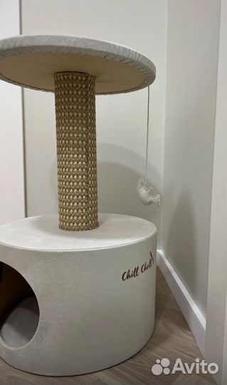 Домик для кошки с когтеточкой новый