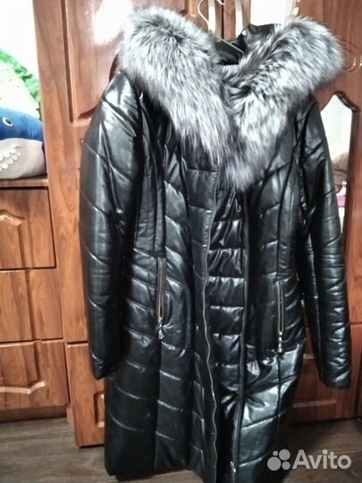 Кожаный пуховик женский 48 50