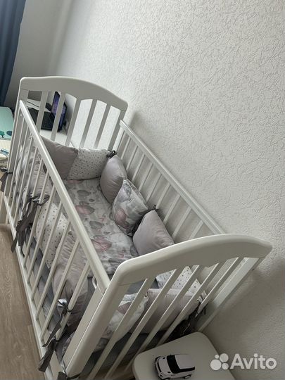 Детская кроватка