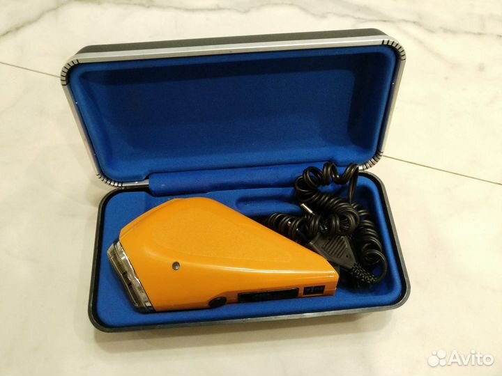 Электрическая бритва 