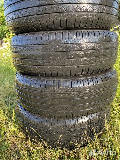 Michelin X Radial 215/70 R16