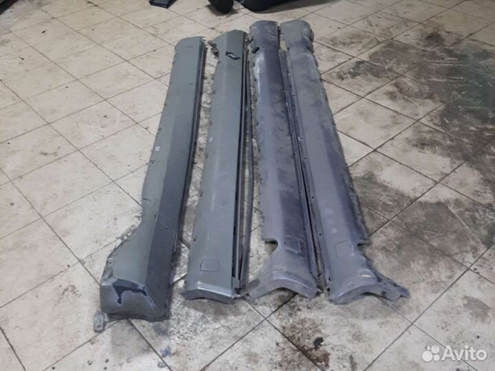 Накладка на порог mercedes 124/201